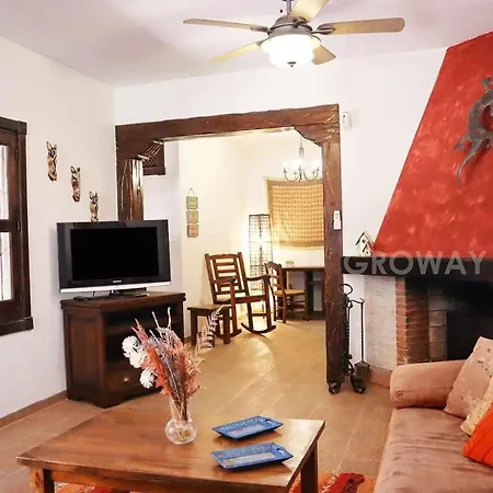 Aguacate Private House With Pool 度假居 丰希罗拉